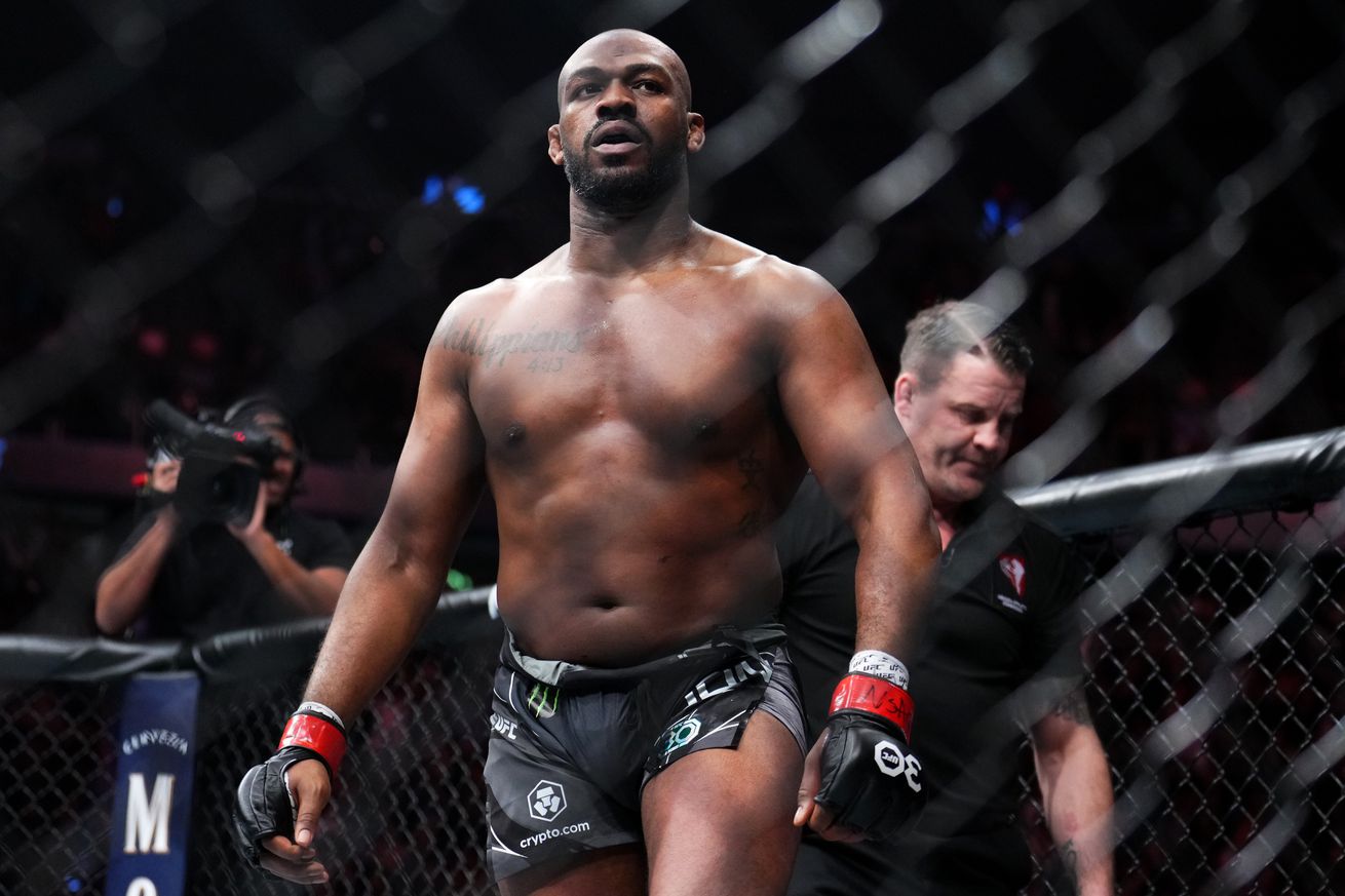 Jon Jones didn’t like new UFC gloves, calls it ‘a major relief’ to have old gloves for UFC 309