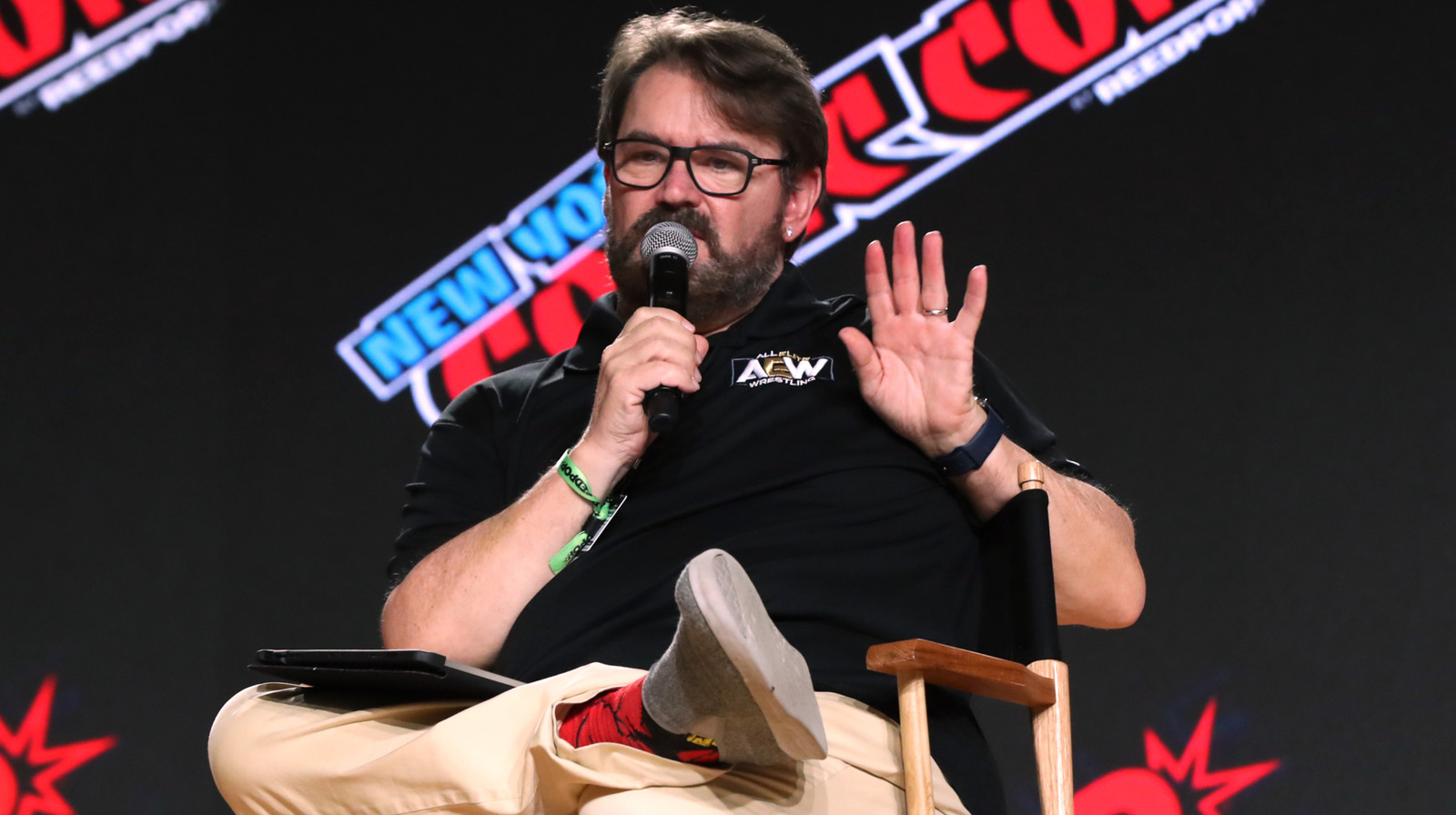 AEW’s Tony Schiavone Offers Health Update On Wife Lois