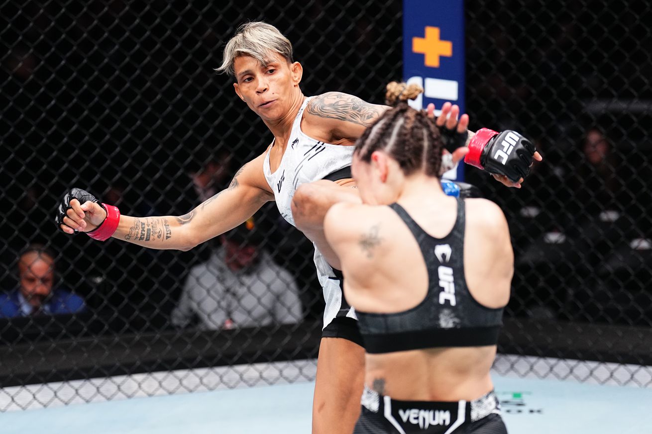 Amanda Lemos: Iasmin Lucindo has a great career ahead of her, but ‘unfortunately she has to fight me’ at UFC 313