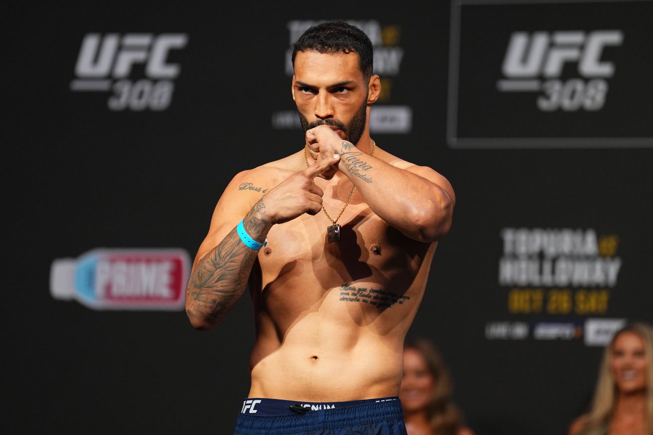 ‘I can’t do this anymore’: Bruno Silva details mental health struggle, how Alex Pereira helped get last chance in UFC