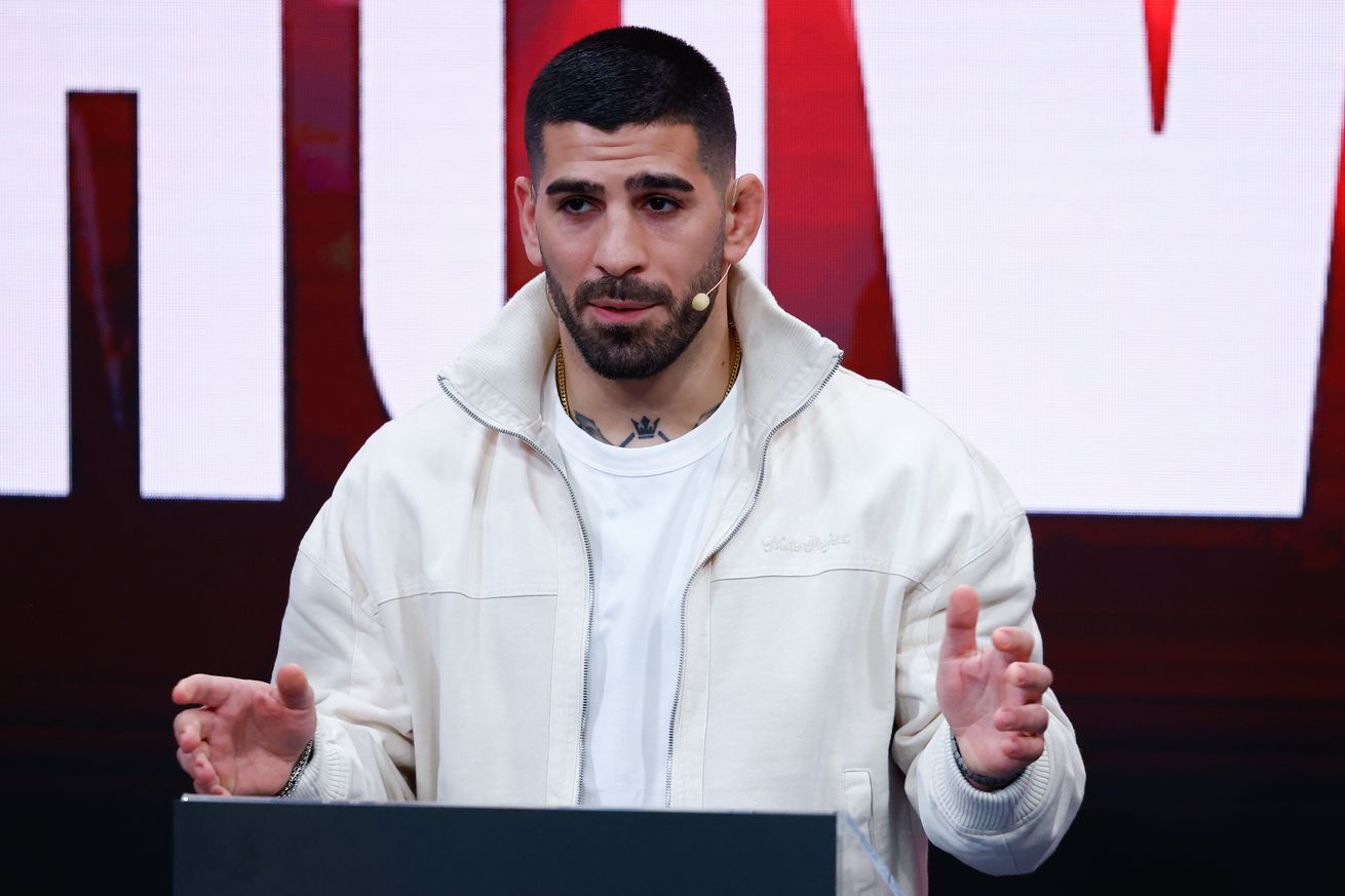 Dana White confirms Ilia Topuria expected to fight Islam Makhachev or Charles Oliveira at UFC 317