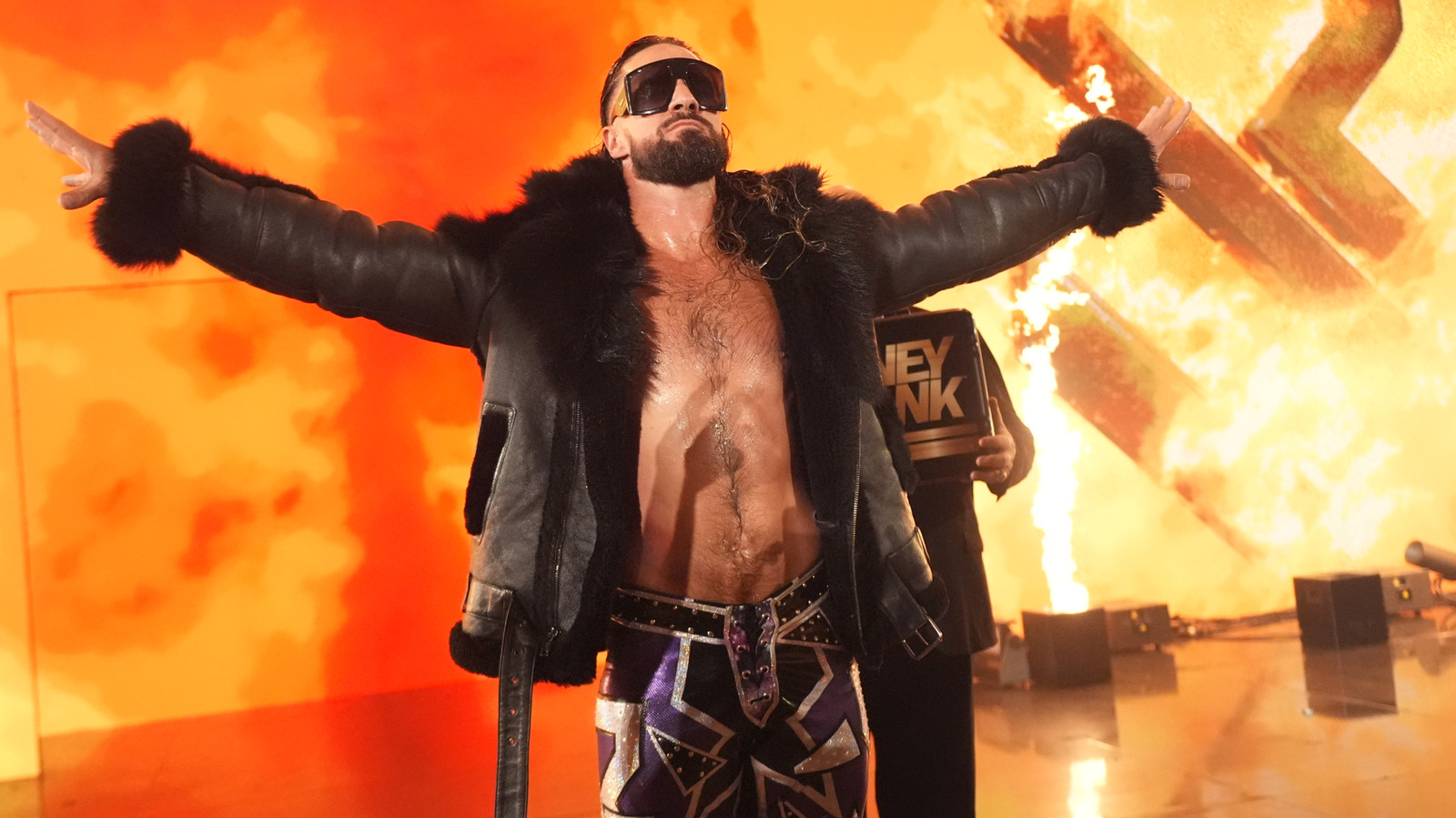 Seth Rollins Appears To Suffer Significant Injury, Loses WWE SNME Match To LA Knight