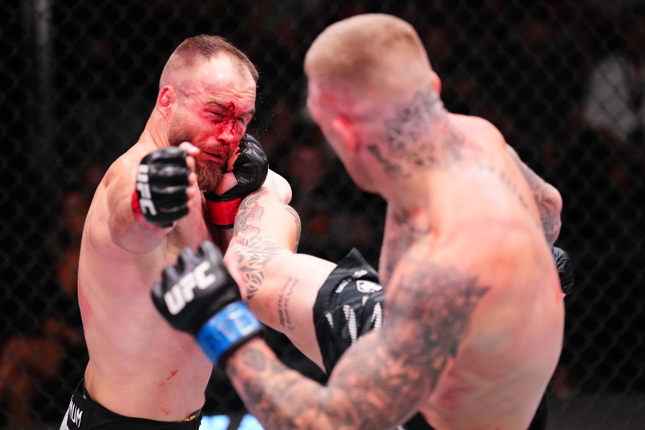 ‘Two Fights of the Night?’: Pros react to back-to-back slobberknockers at UFC Vegas 108