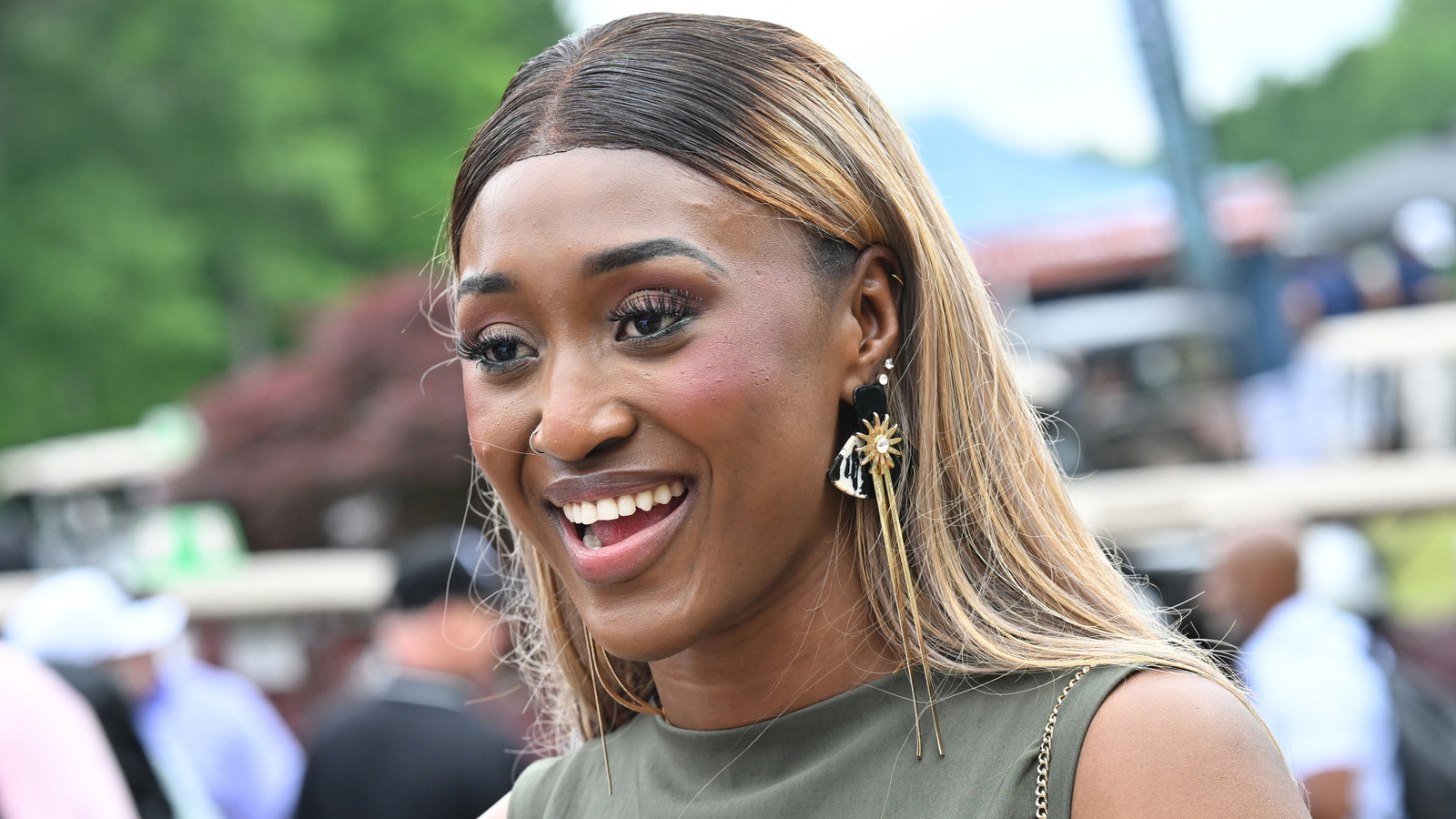Stranded Queen Aminata Posts Image Of Emergency Passport Ahead Of AEW Dynamite