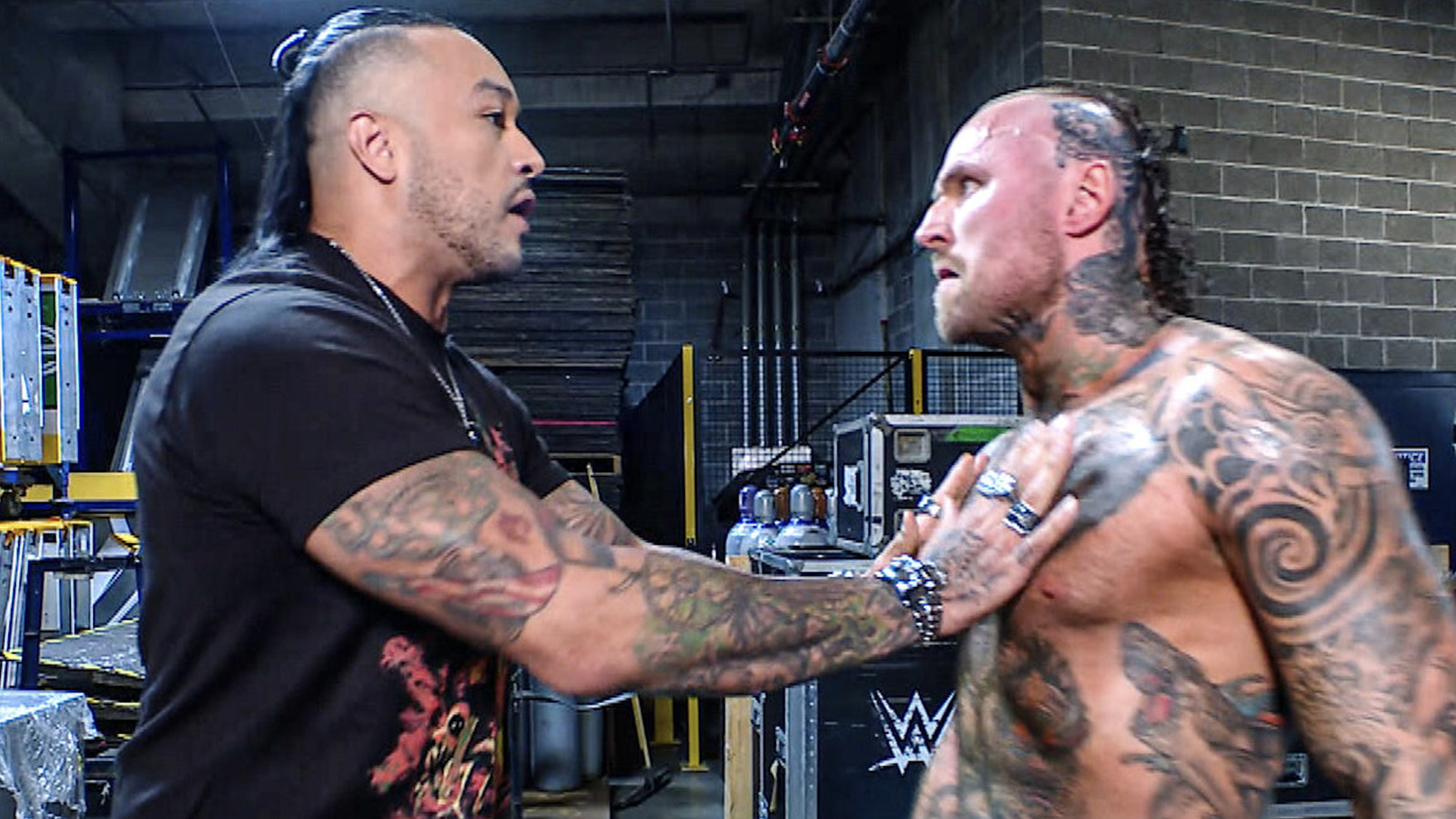 WWE SmackDown Results 10/10 – Last Man Standing Match, WWE Tag Team Championship On The Line & More