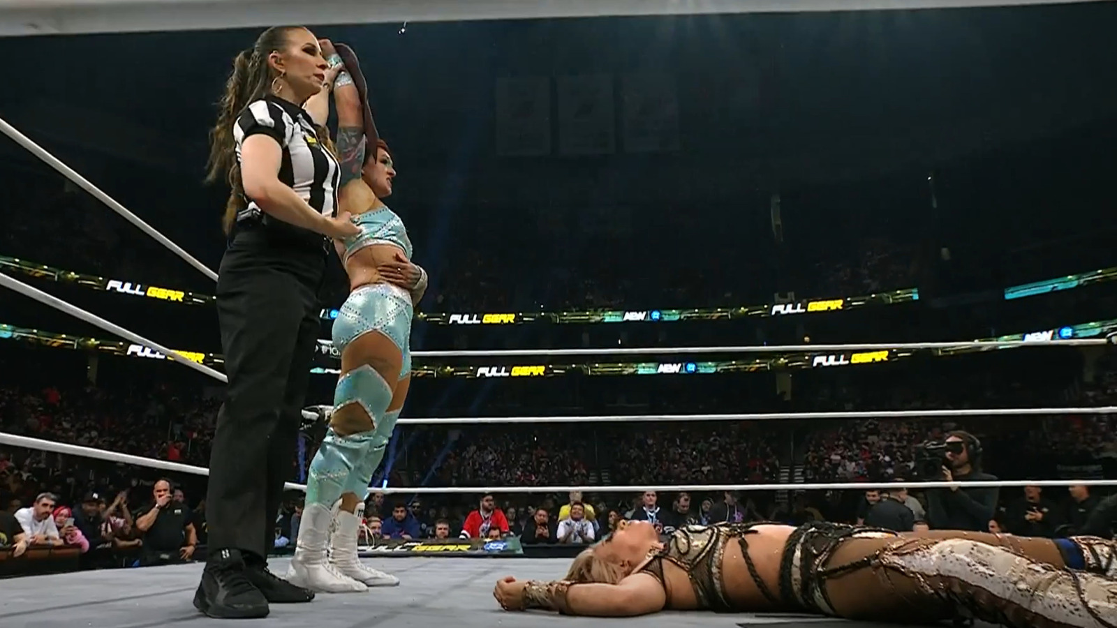Kris Statlander Pins Mercedes Mone At AEW Full Gear To Retain Women’s World Title