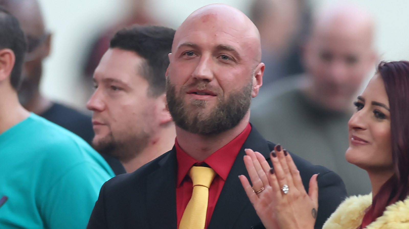 WWE HOFer Eric Bischoff Reacts To Nick Hogan Wanting To Wrestle