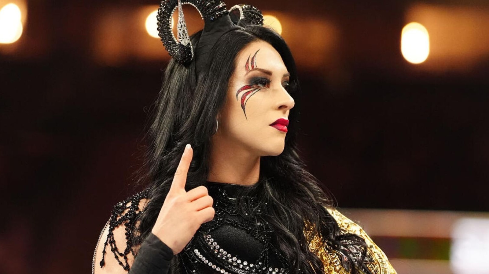 Stephanie Vaquer Wins WWE Raw Women’s Title Defense By DQ After Nikki Bella Ambush