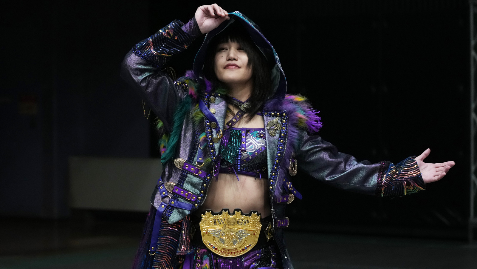 Syuri Defeats Saya Kamitani To Become Double Champion At NJPW Wrestle Kingdom 20