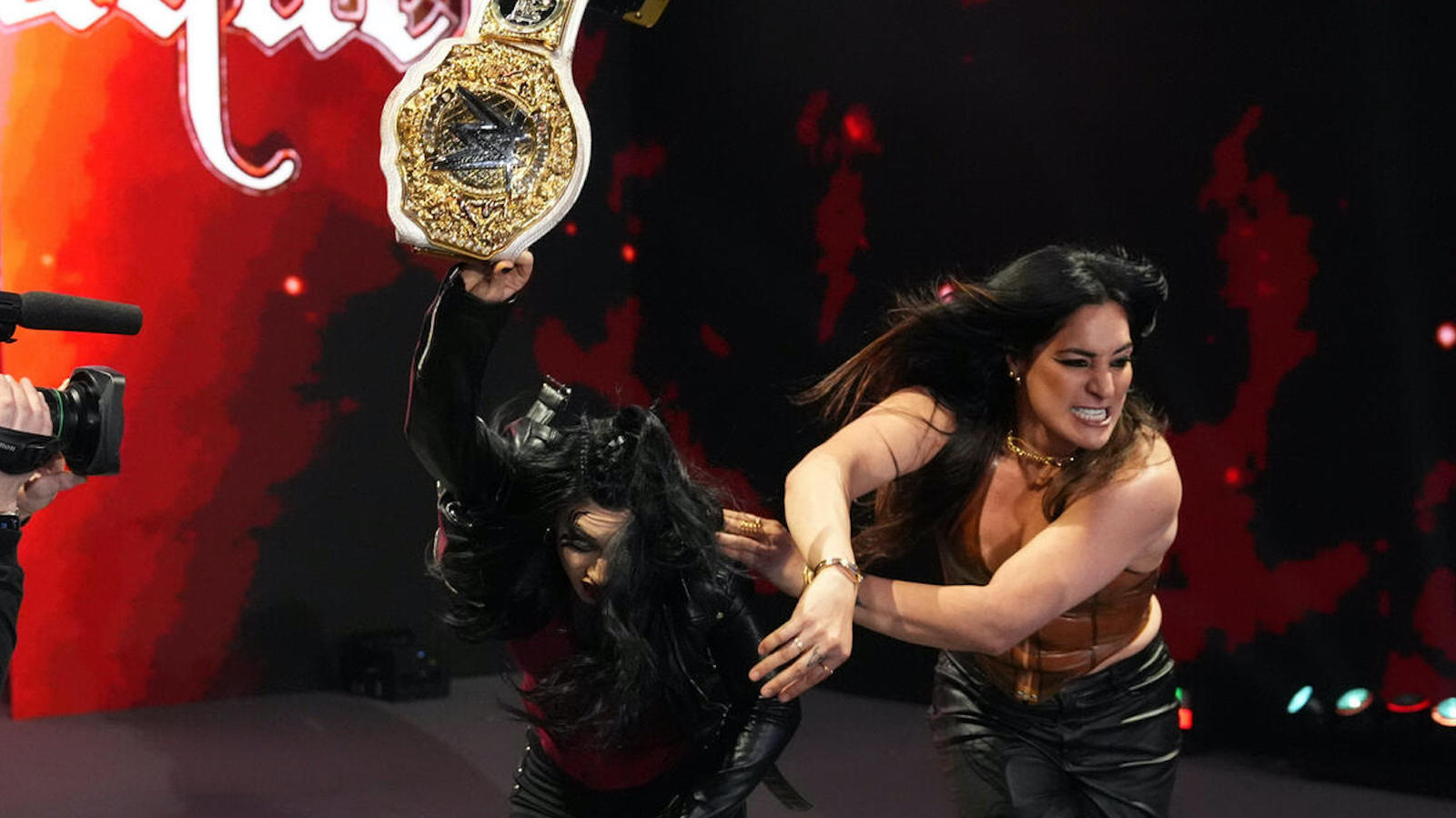 Raquel Rodriguez Broke WWE Women’s World Title Belt In Stephanie Vaquer Attack On Raw