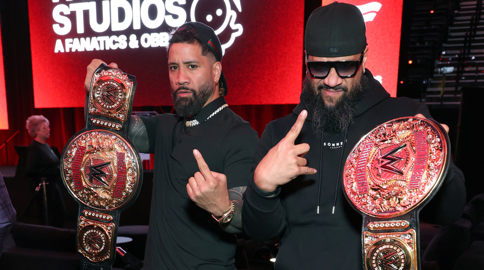 WWE Raw Results 2/9 – Elimination Chamber Triple Threat Qualifiers Continue, World Tag Team Title On The Line