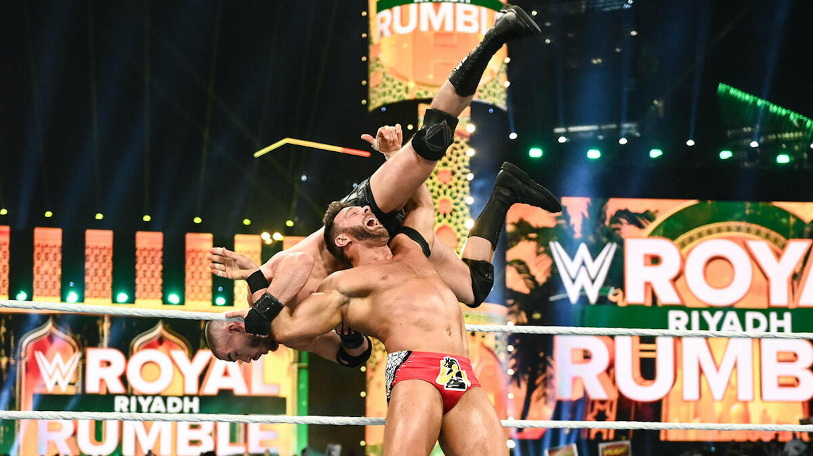 WWE’s Masked Man Helps Send LA Knight To Elimination Chamber Match