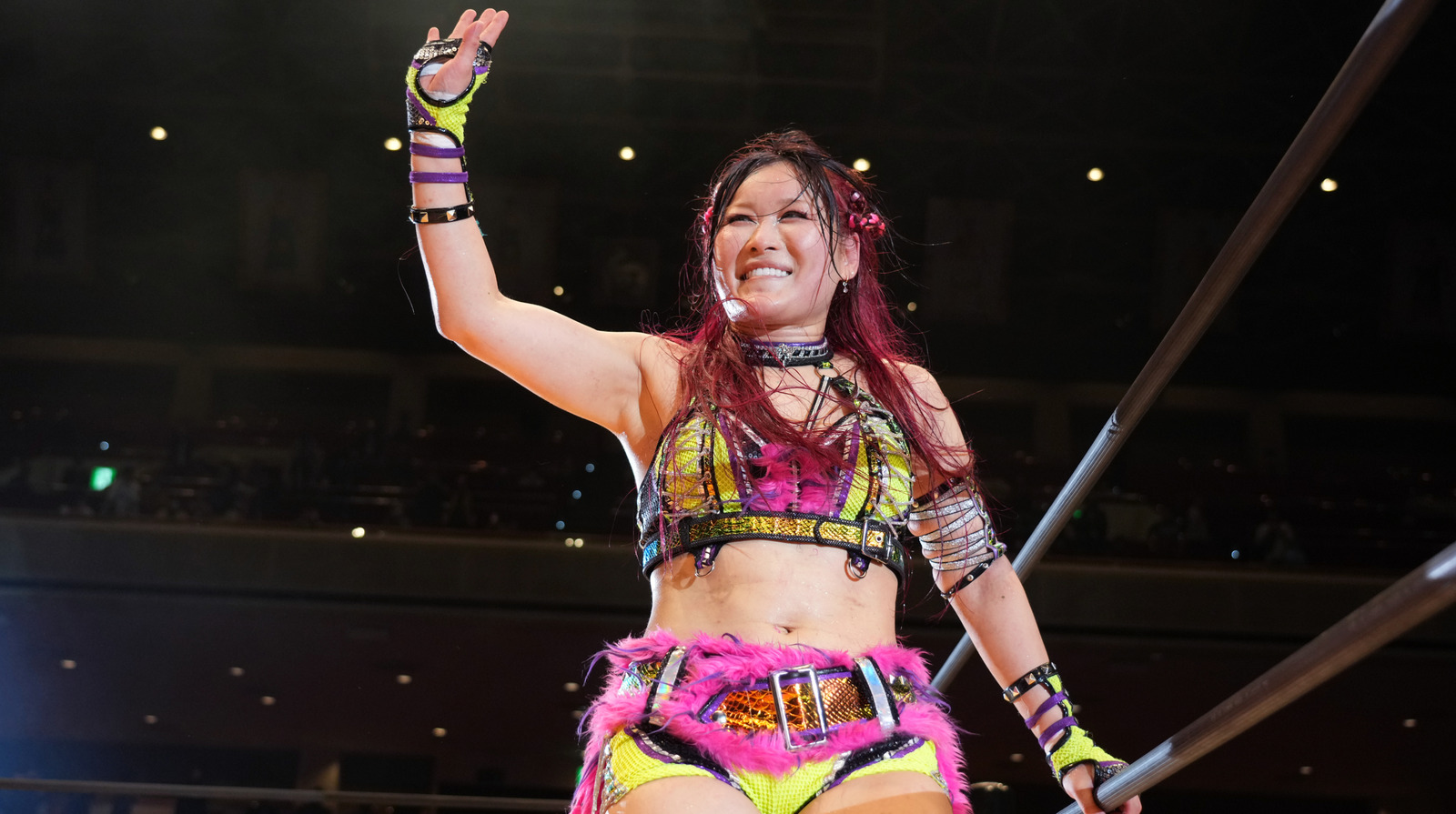 WWE SmackDown Results 2/20 – IYO SKY Faces Giulia, Oba Femi Squares Off With Kit Wilson & More