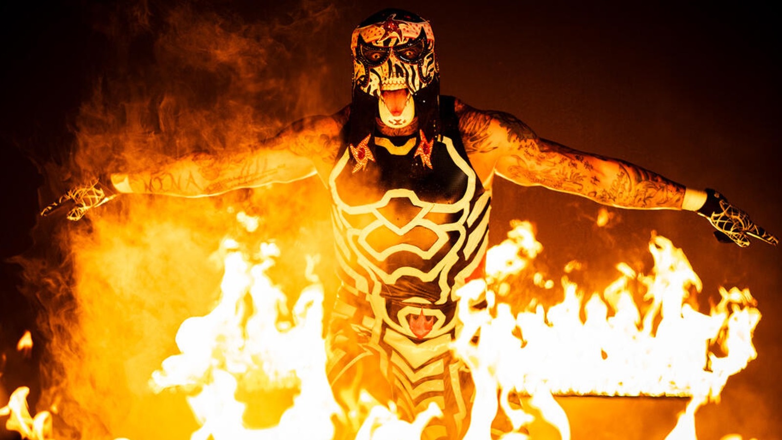 WWE Star Penta Explains How He Set Himself Apart From Other Luchadores