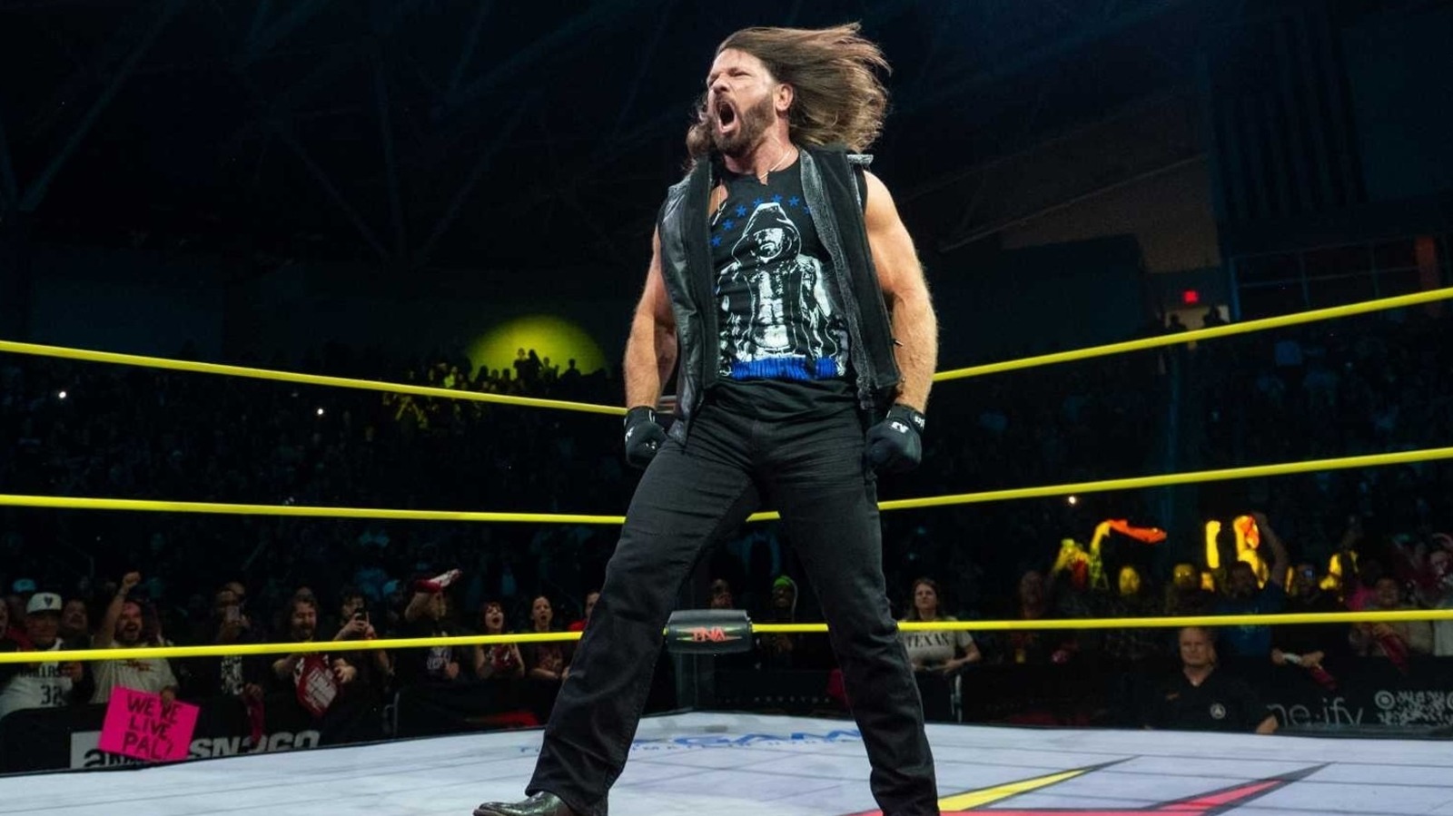 Former TNA World Champ Hopes WWE’s AJ Styles Returns For ‘A Couple More Matches’