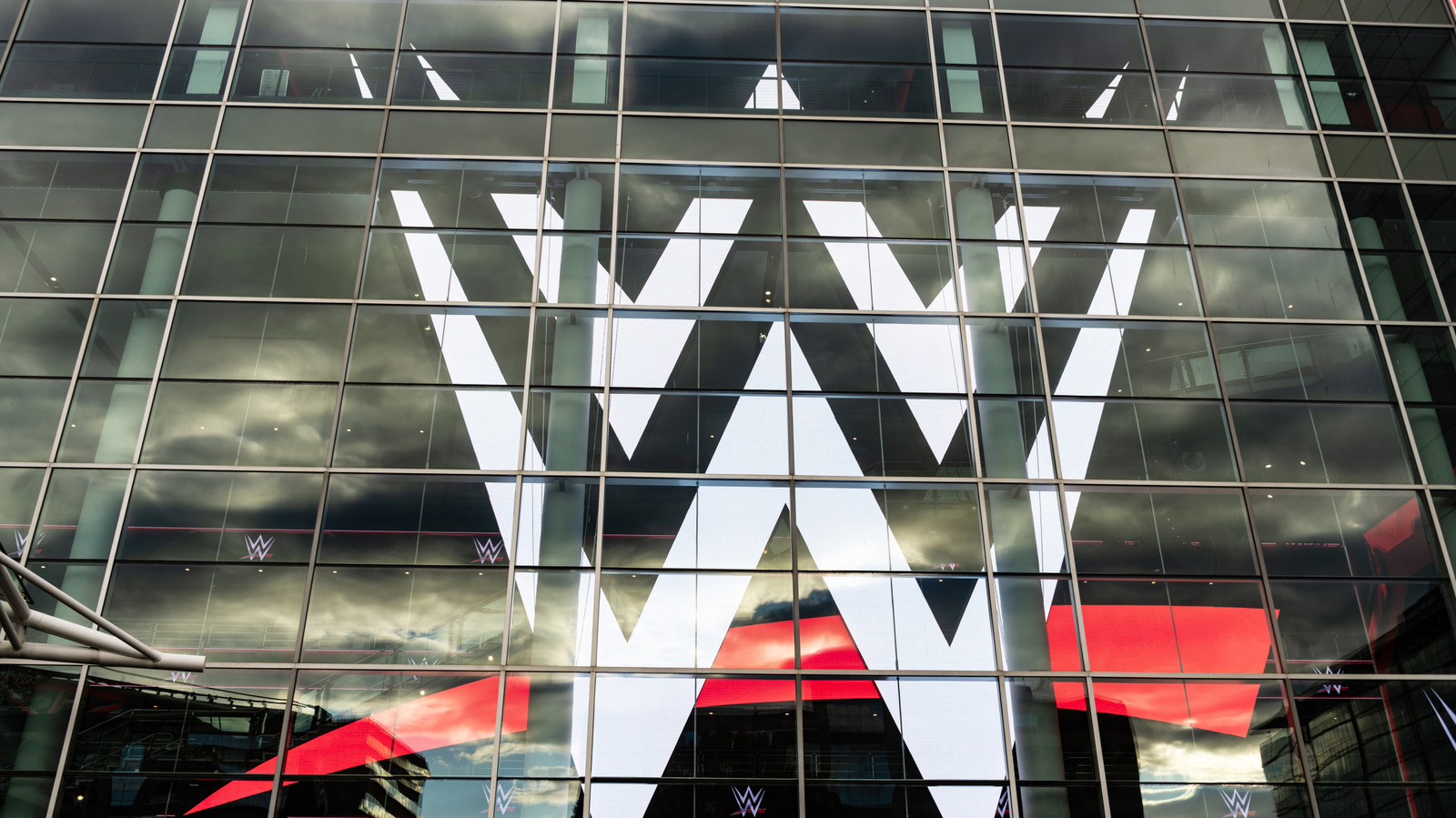 Injured Wrestler Reportedly Visiting WWE PC This Week Before Getting Cleared