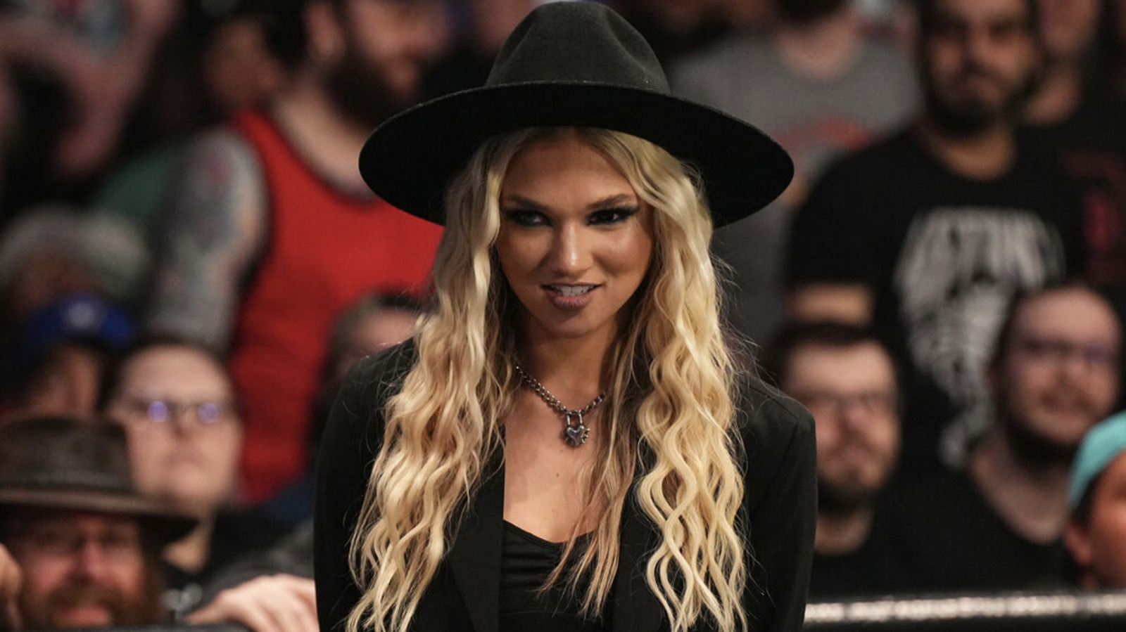 Julia Hart Explains Why Anti-ICE Chants In AEW ‘Hit Close To Home’