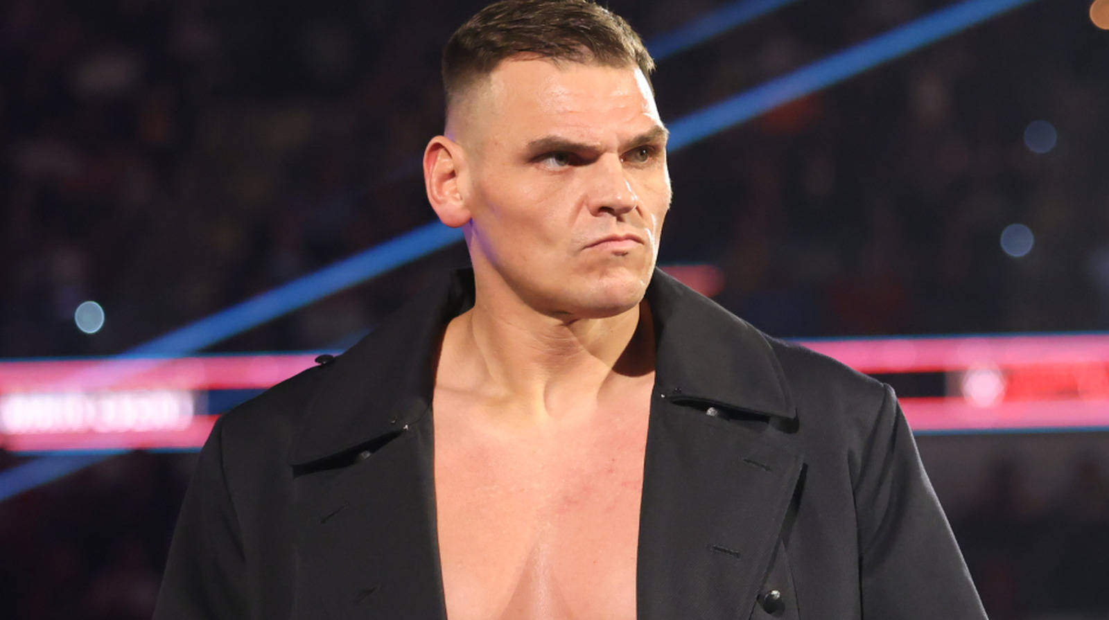 GUNTHER Chokes Out Seth Rollins With Help From Bron Breakker At WWE WrestleMania 42