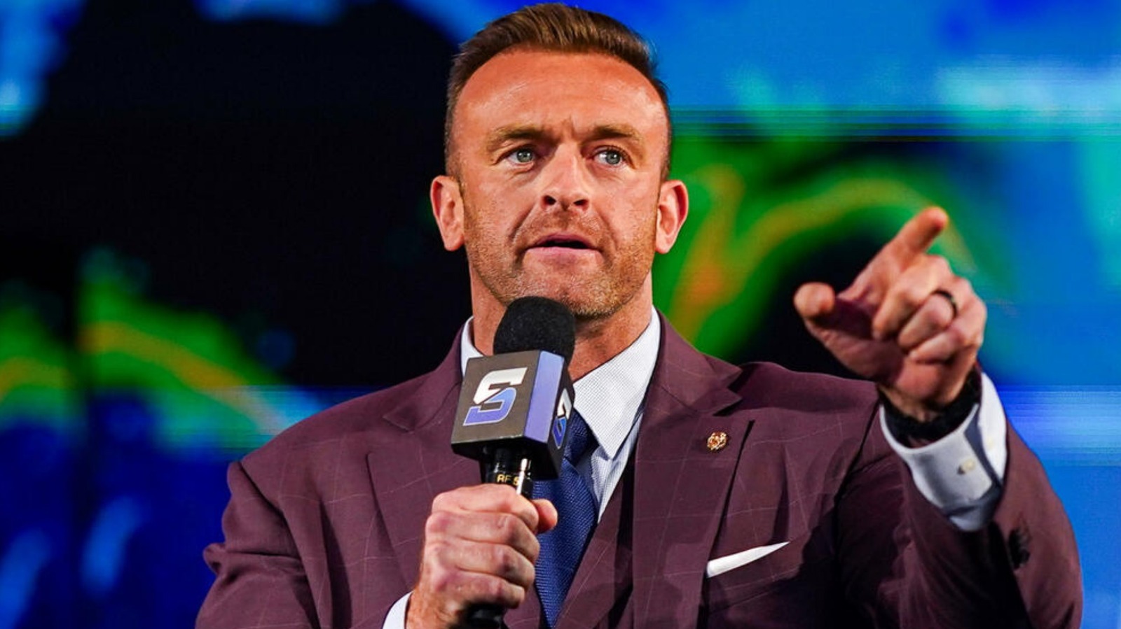 Backstage Update On When WWE SmackDown Will Return To Two-Hour Format