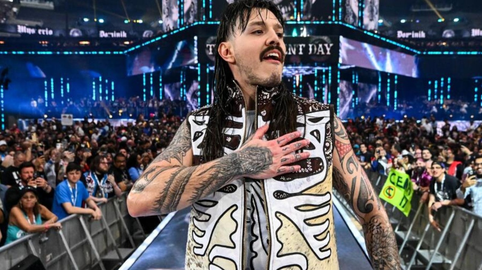 Dominik Mysterio Successfully Defends AAA Mega Championship On WWE Raw