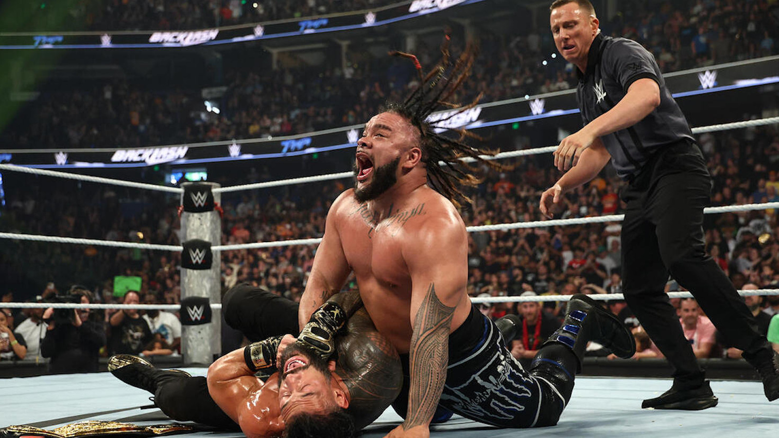Jacob Fatu Destroys Roman Reigns Yet Again, Takes Out Entire Bloodline On WWE Raw