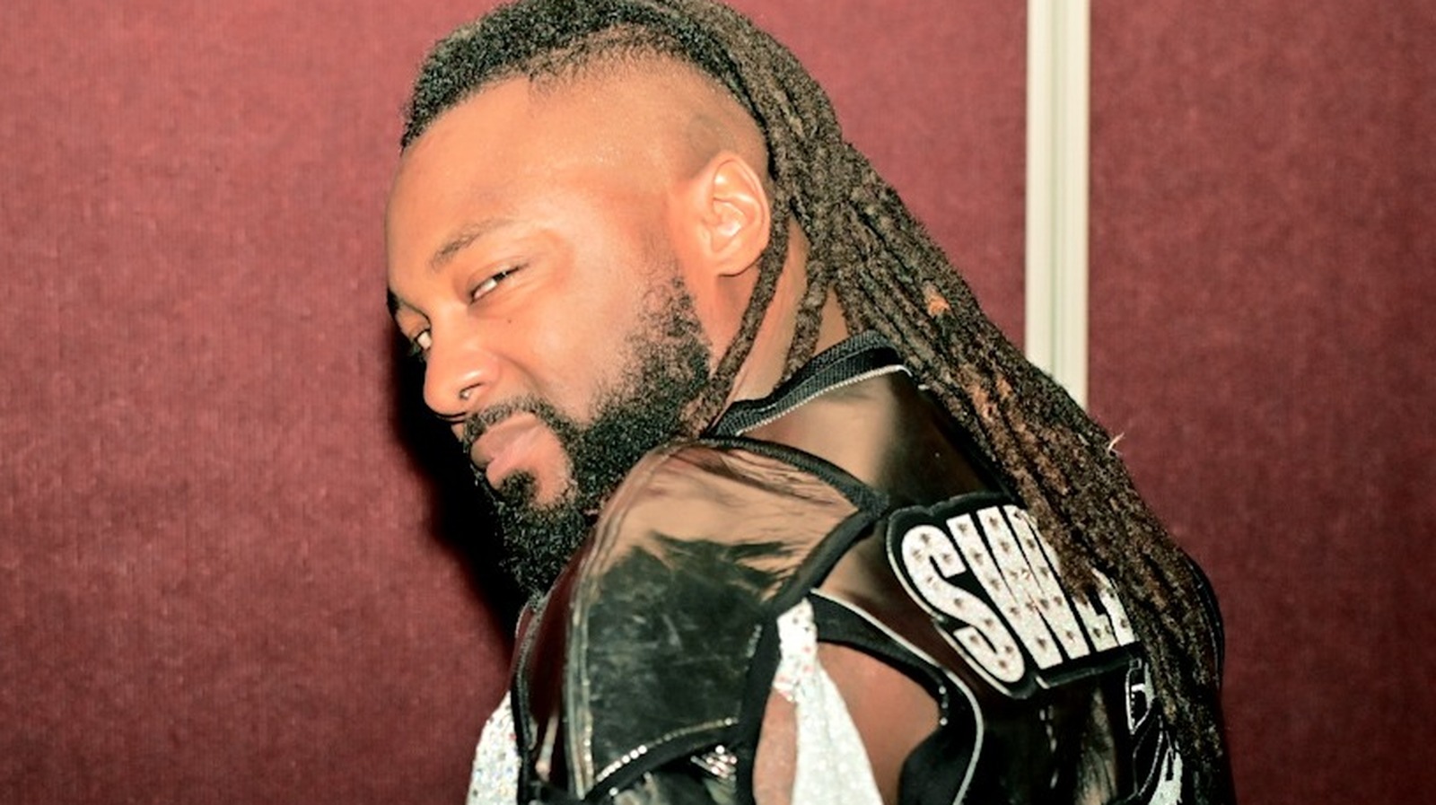 AEW’s Swerve Strickland Attacks Bandido After ROH Supercard Of Honor World Title Match