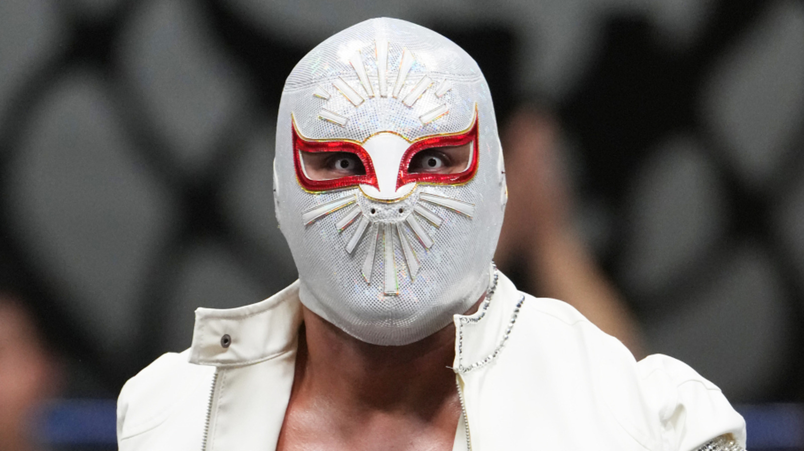 AEW Crossover Star Mistico Reportedly Injured After Appearing On Crutches At CMLL Show