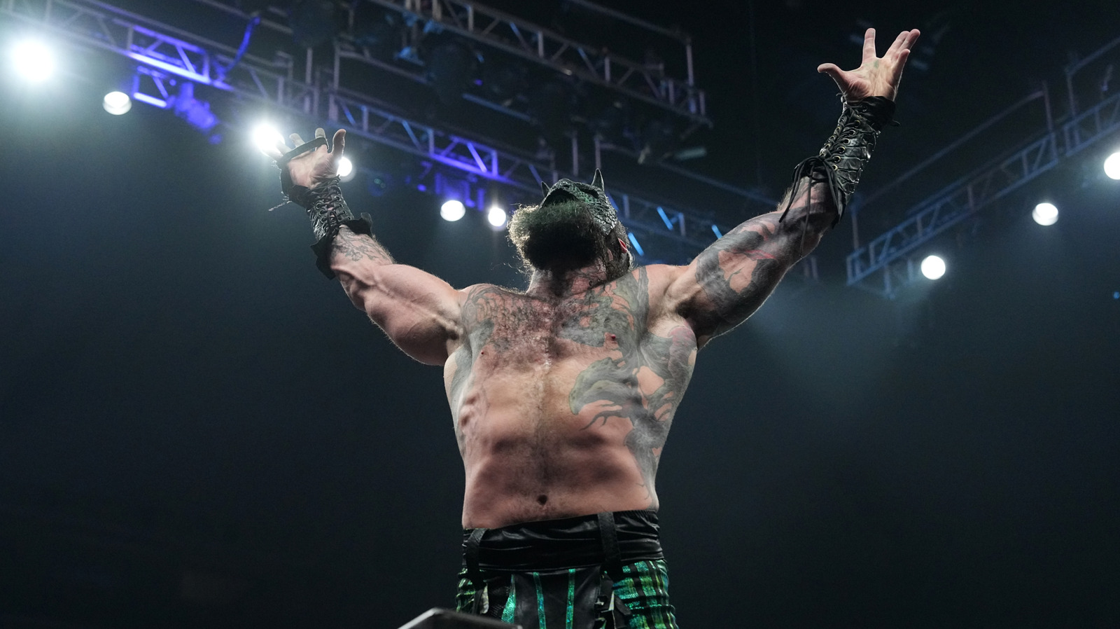 Luchasaurus Blames AEW Injury On NY Knicks Victory Celebration