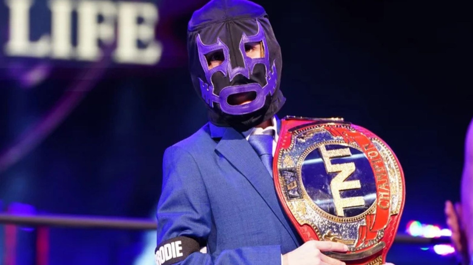 WWE Star Nattie Discusses Training Brodie Lee Jr.