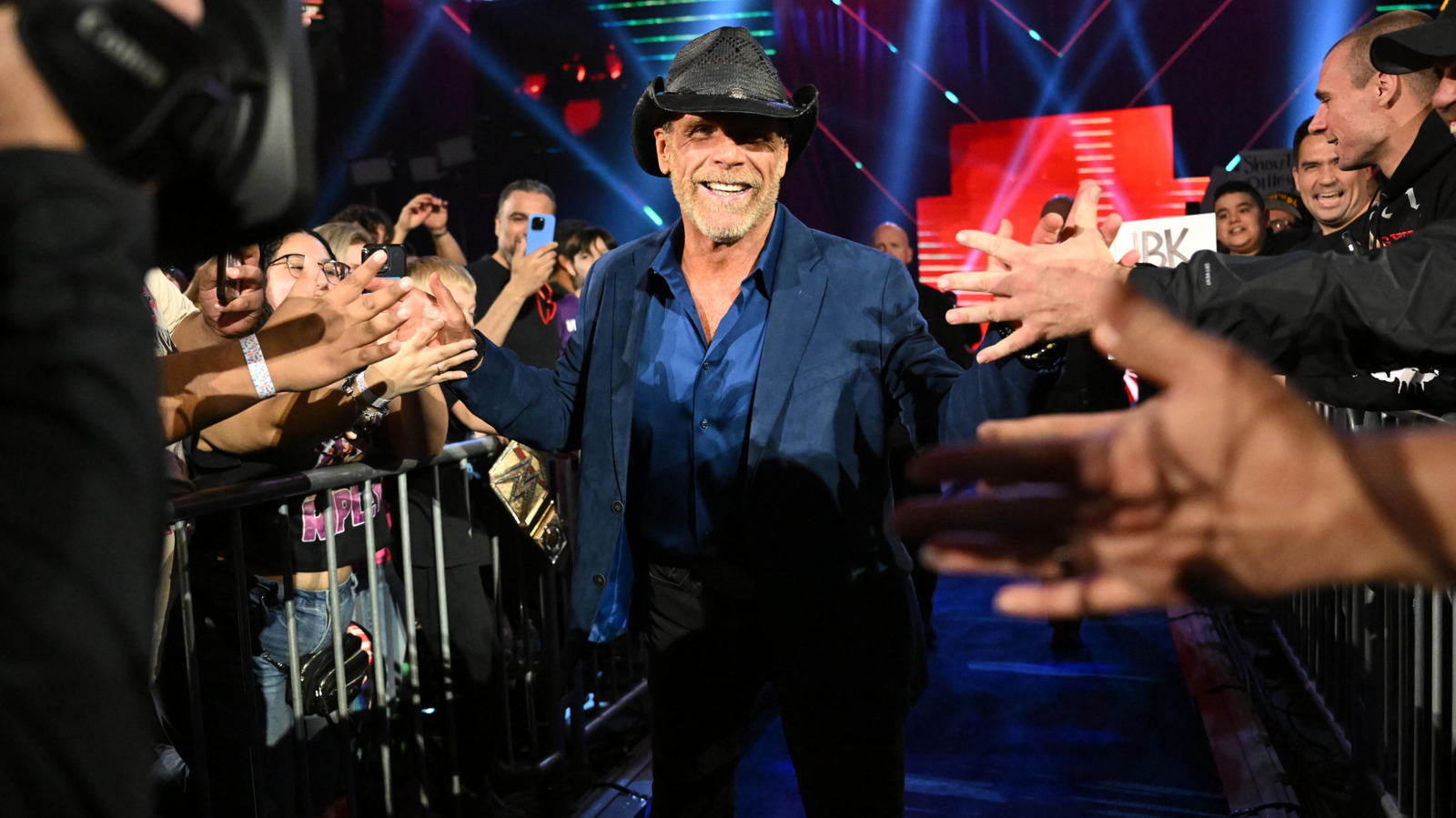 Former WWE NXT Star Reportedly Backstage At Tonight’s SmackDown