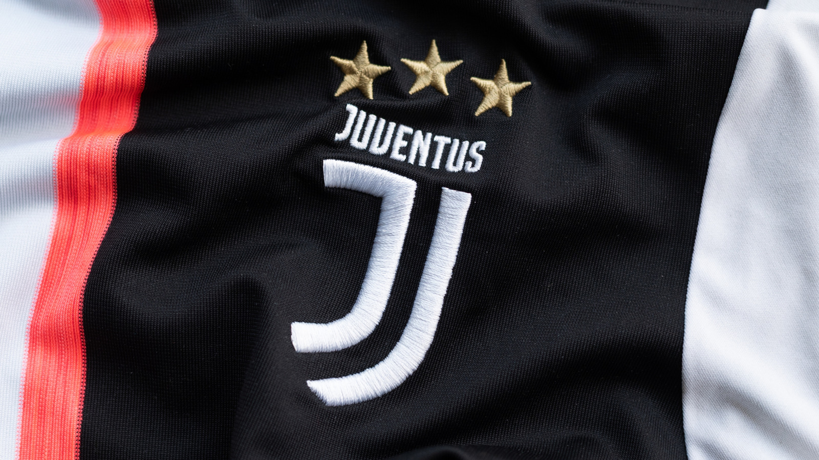 WWE Announces Strategic Partnership With Juventus Football Club
