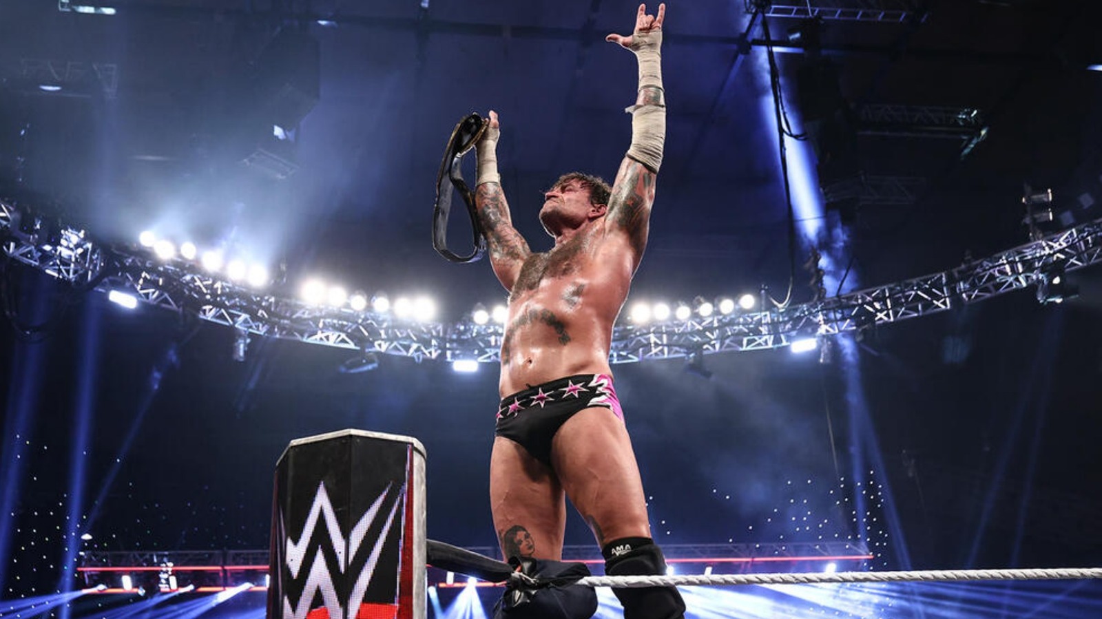 Backstage Report On WWE’s Plans For CM Punk Title Win On Raw