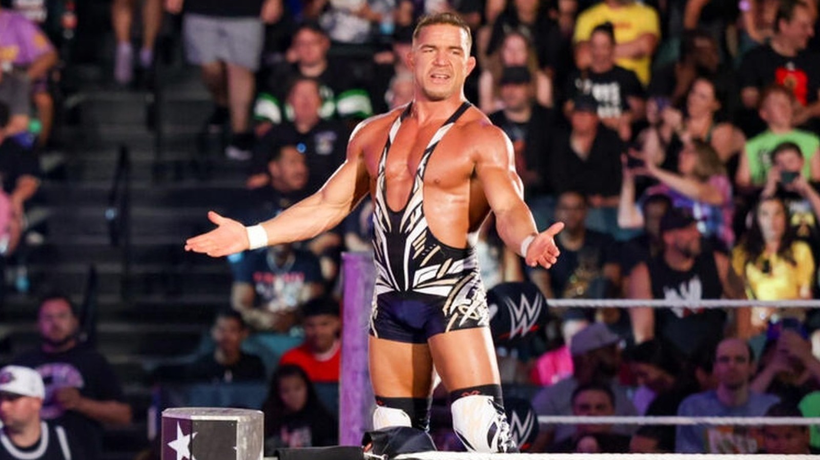 WWE HOFer JBL Thinks Chad Gable Should Win IC Title