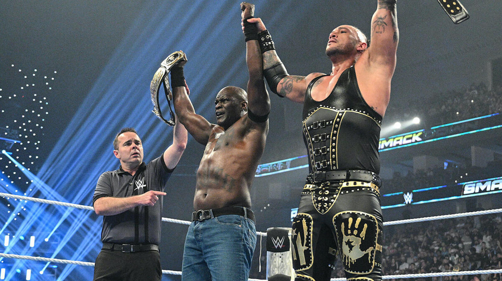 Title For Title Tag Match Ends In Double DQ On WWE SmackDown, Haku Appears With MFT