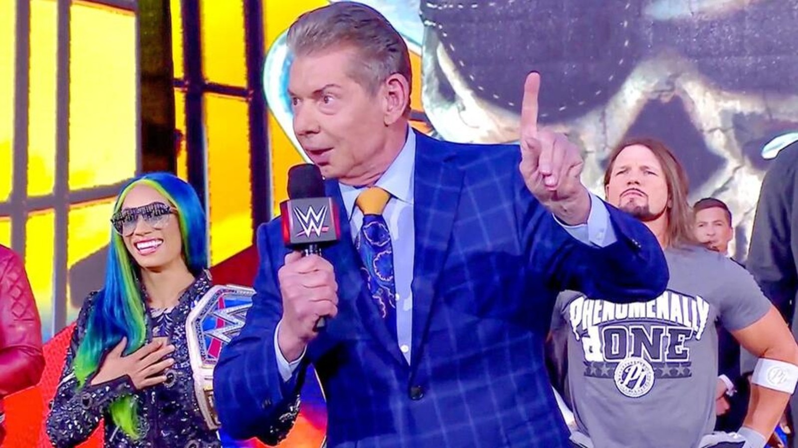 Eric Bischoff Doesn’t See Vince McMahon Returning To The Spotlight After WWE Exit
