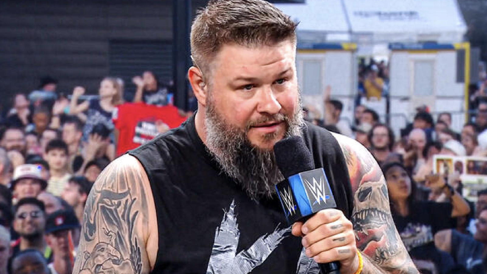 WWE SmackDown Results 8/21 – Undisputed WWE & Tag Team Championships On The Line, More