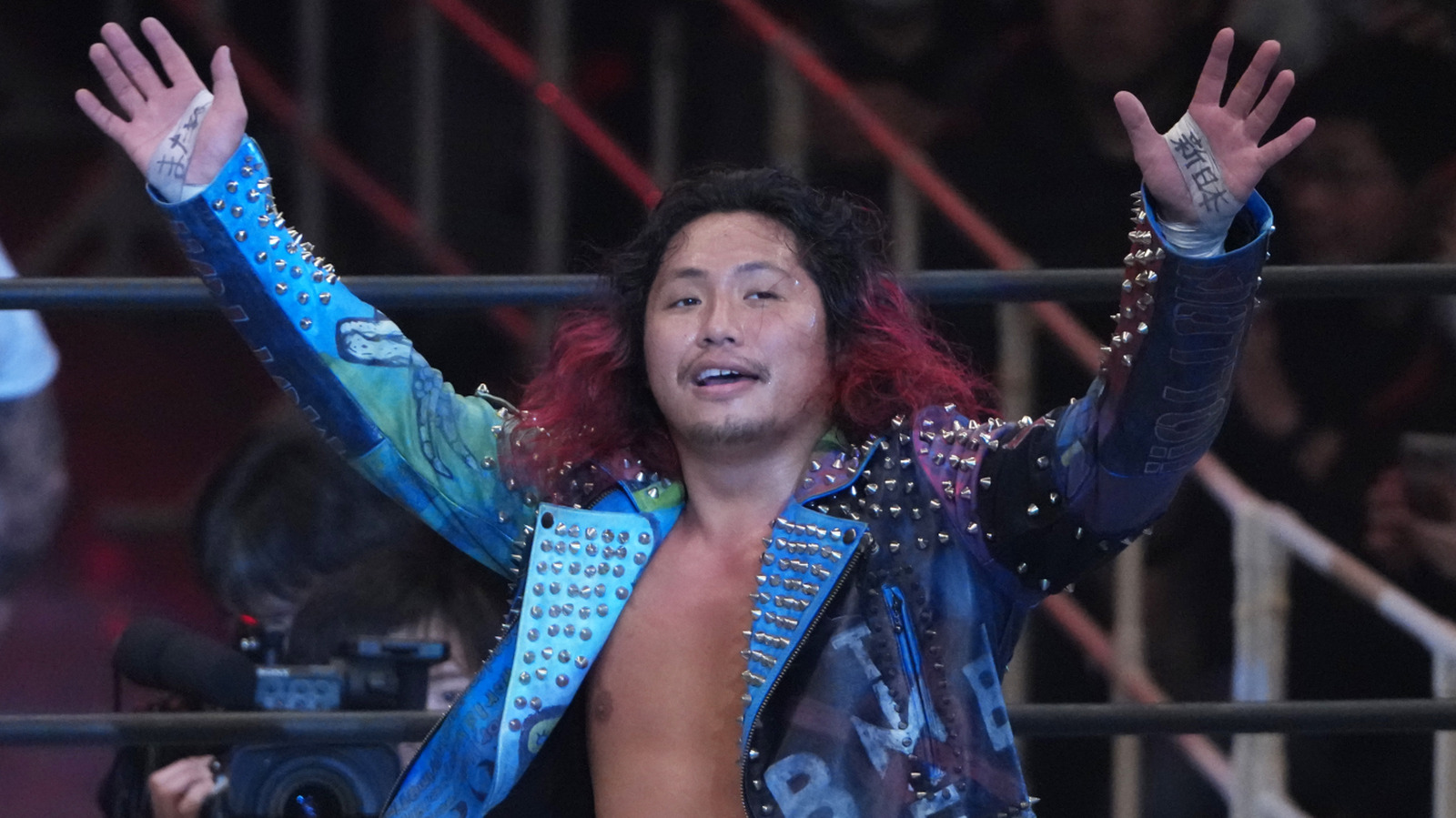 Former Hiromu Takahashi Makes First Appearance On WWE SmackDown, Reveals New Ring Name