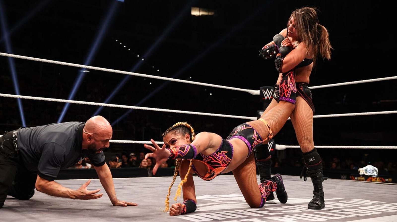 Robert Stone Praises Kelani Jordan & Kendal Grey Following WWE NXT Title Match