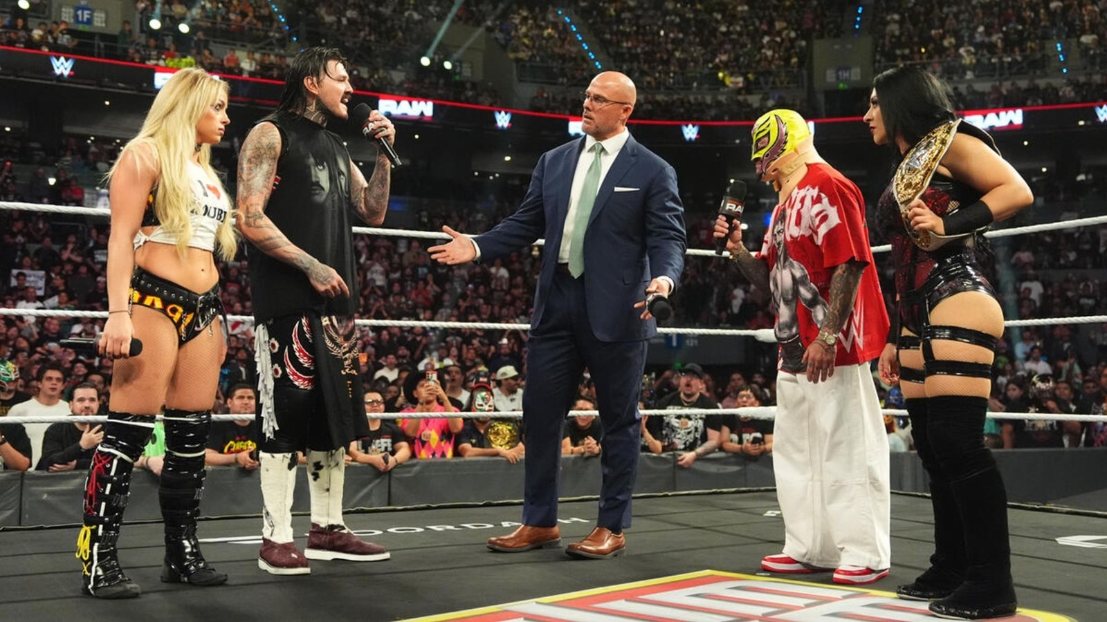 Netflix Reportedly ‘Enthusiastic And Impressed’ With WWE Raw Numbers From Mexico City