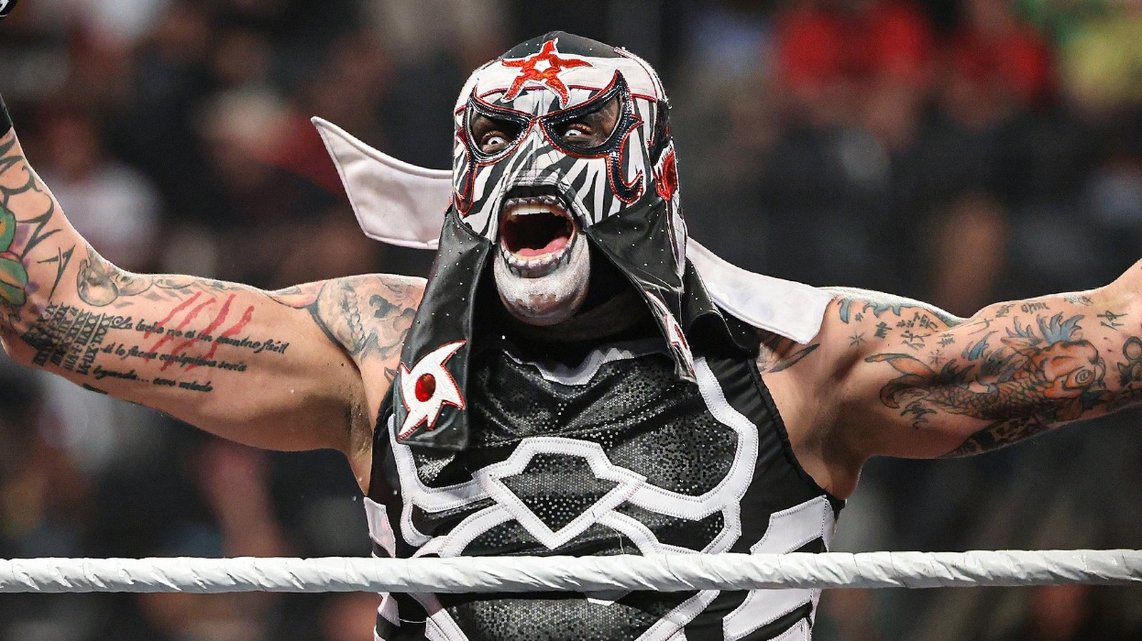 Dave Meltzer: People Looking At Penta Differently After WWE Raw Match Vs. Roman Reigns