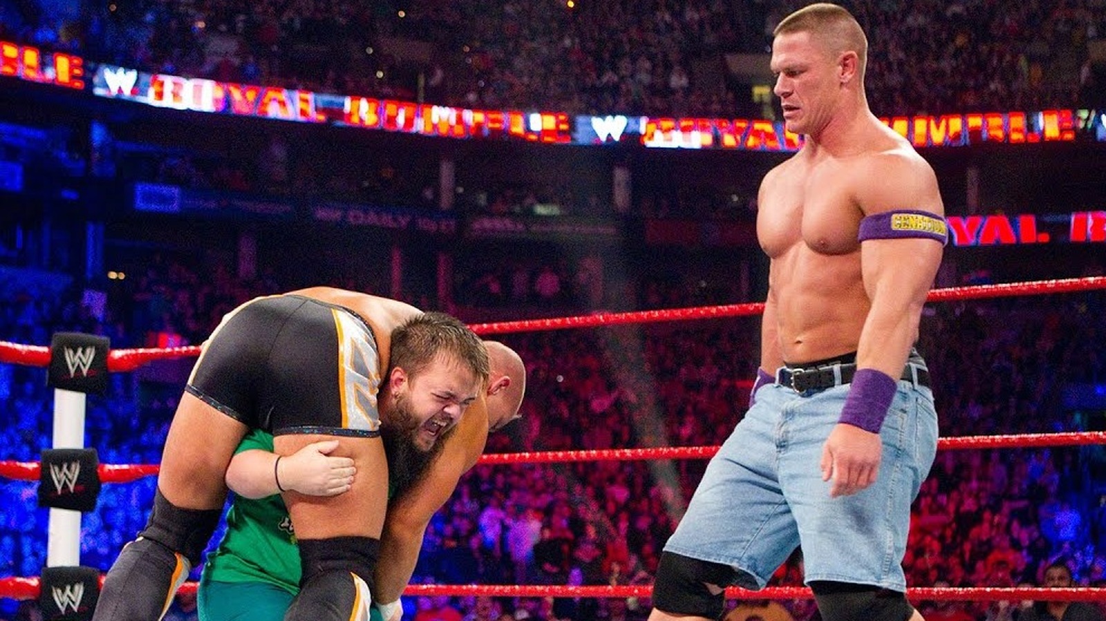 A Missed WWE Flight In Ireland Led To Hornswoggle Vomiting On John Cena’s Hamburger