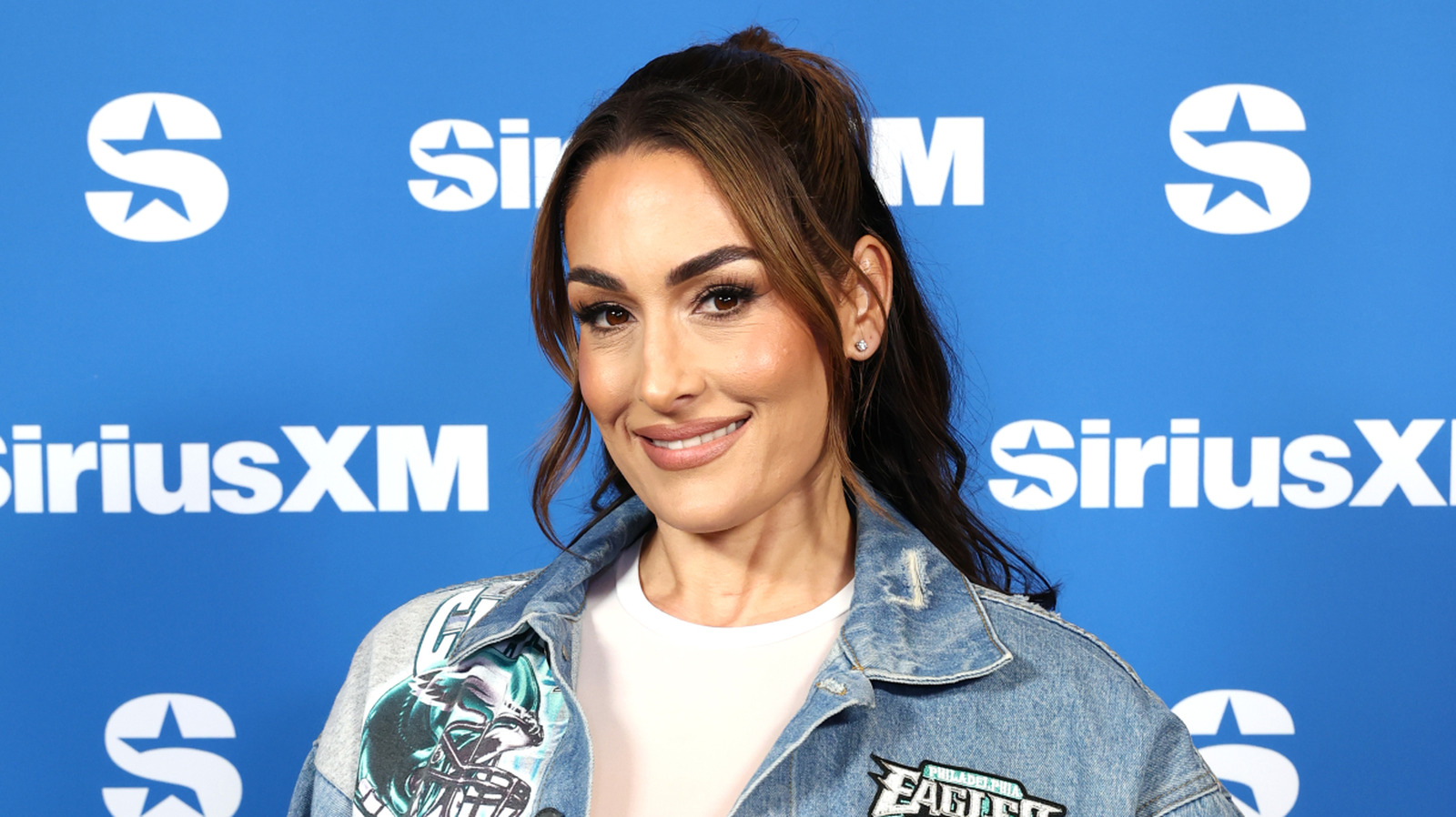 Nikki Bella Reportedly Drawing Praise In WWE For Social Media Engagement, Merch Sales